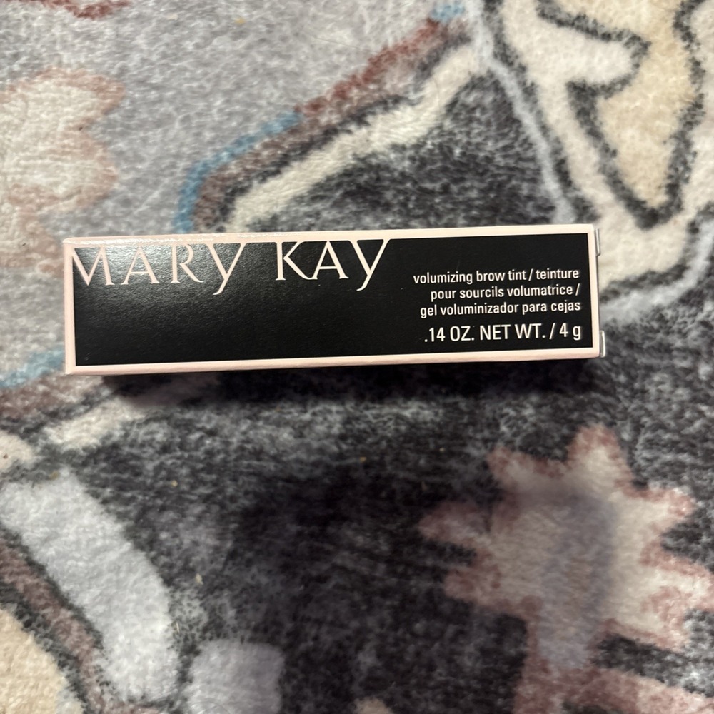 New In Box Mary‎ Kay Volumizing Brow Tint  Brunette #125034 Full Size